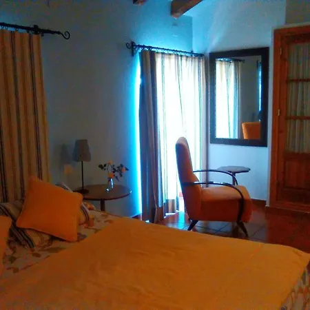 Casa Rural Valdevilano La Roca de la Sierra Room photo